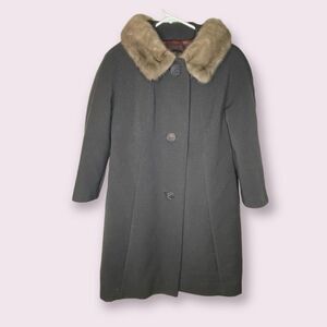 Vintage Novell’s fur collar car dress coat penny lane big three buttons wool